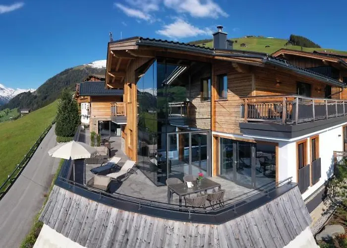 Chalet's Alpenjuwel Chalet Tux