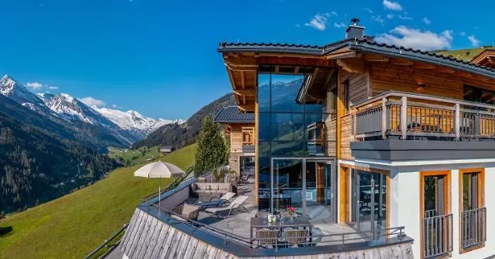 Chalet's Alpenjuwel Tux