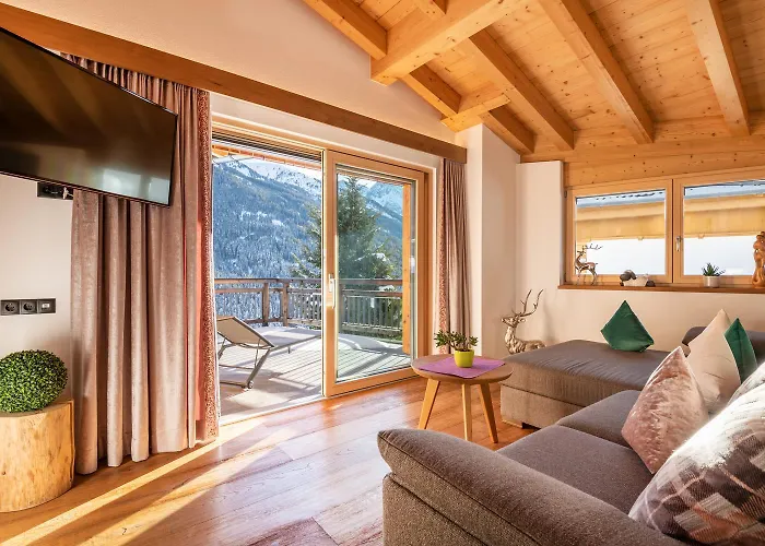 Chalet Chalet's Alpenjuwel Tux