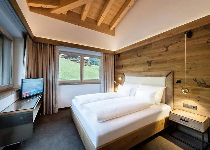 Chalet Chalet's Alpenjuwel Tux