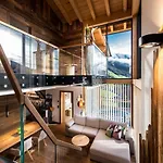 Chalet's Alpenjuwel * Tux